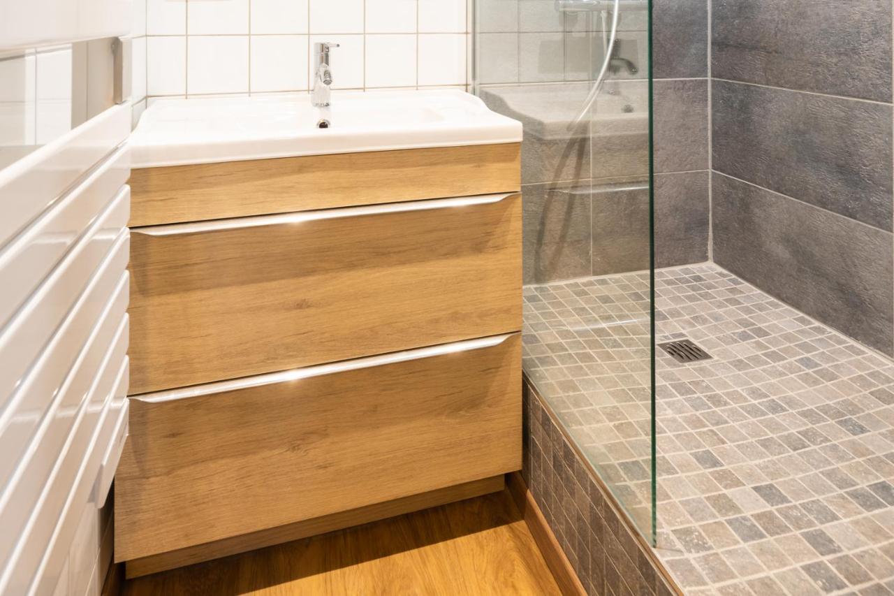 Appartement Coeur De Ville - Au Calme - Wifi - Four, Lave-Seche Linge Pau Ngoại thất bức ảnh